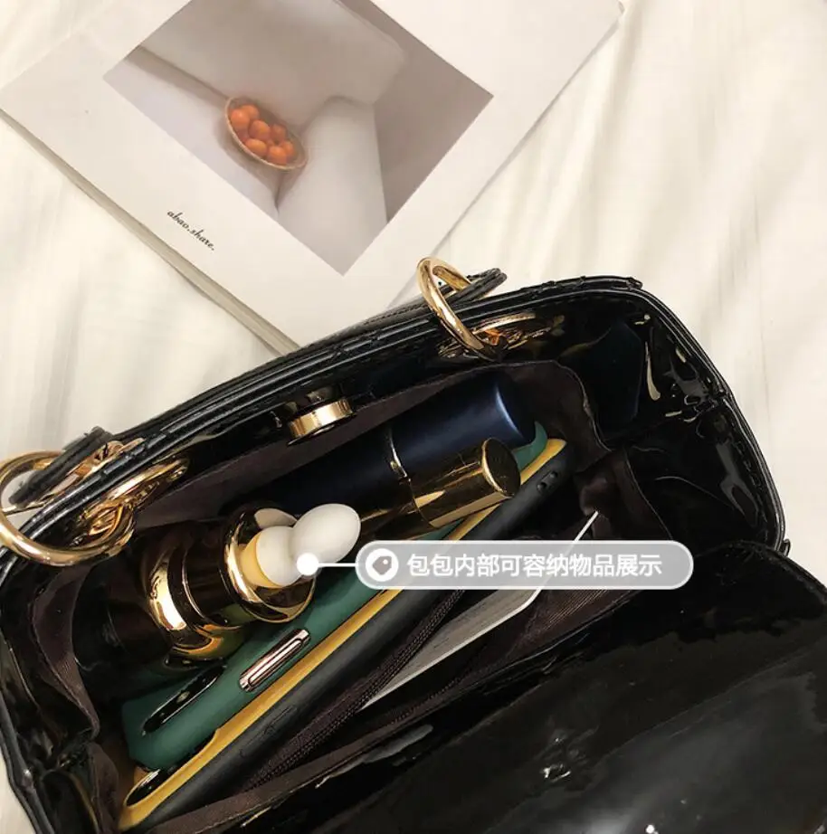 

Luxury Brand Handbag 2021 Fashion New female Tote bag Quality PU Leather Women's Designer Handbag Chain Shoulder Messenger bags