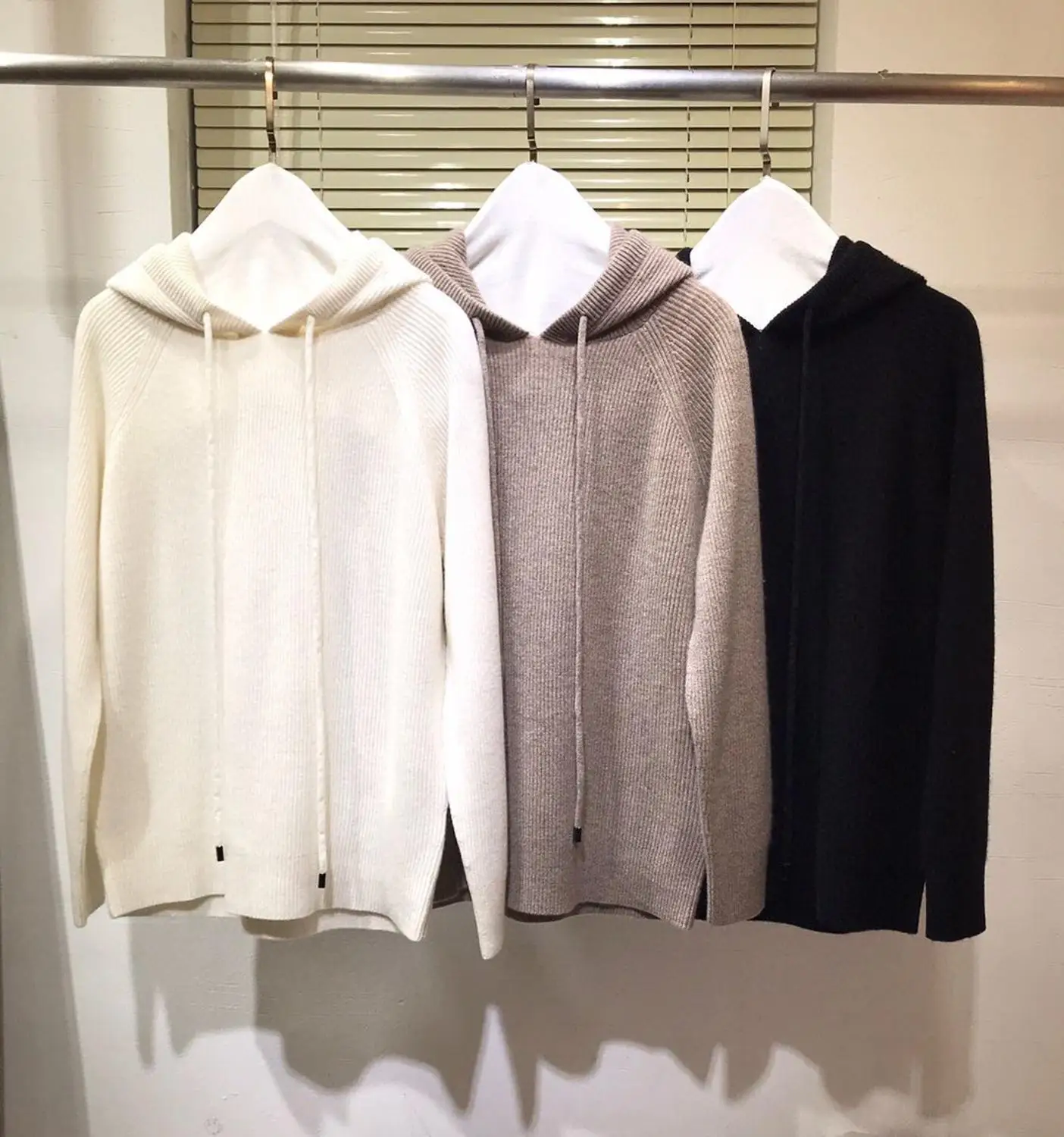

2020 autumn winter new fashion high-quality runway hood pullover sweater knitted cashmere sweater free shipping sweater
