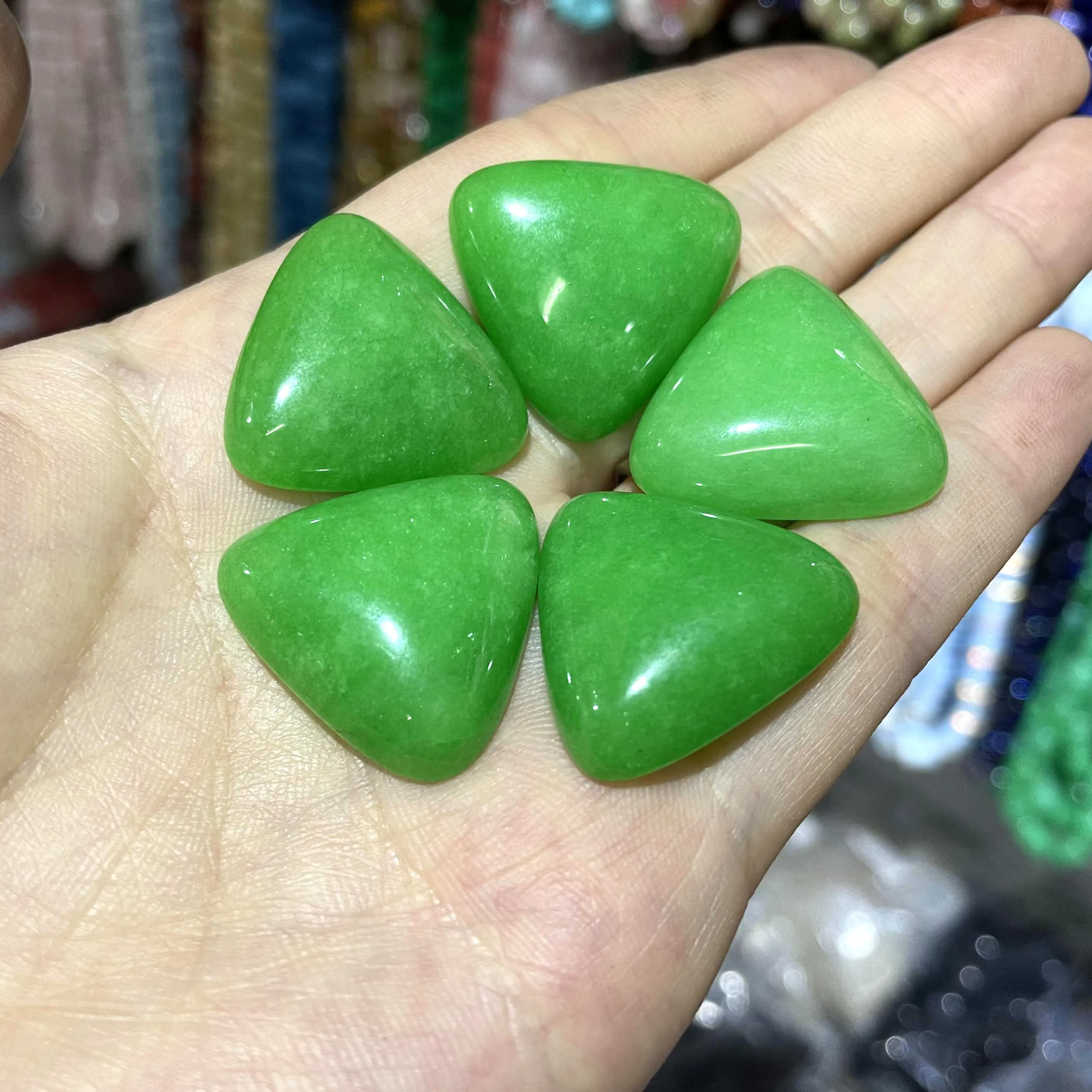 Бусины из драгоценных камней треугольной формы 25 мм | Украшения и аксессуары