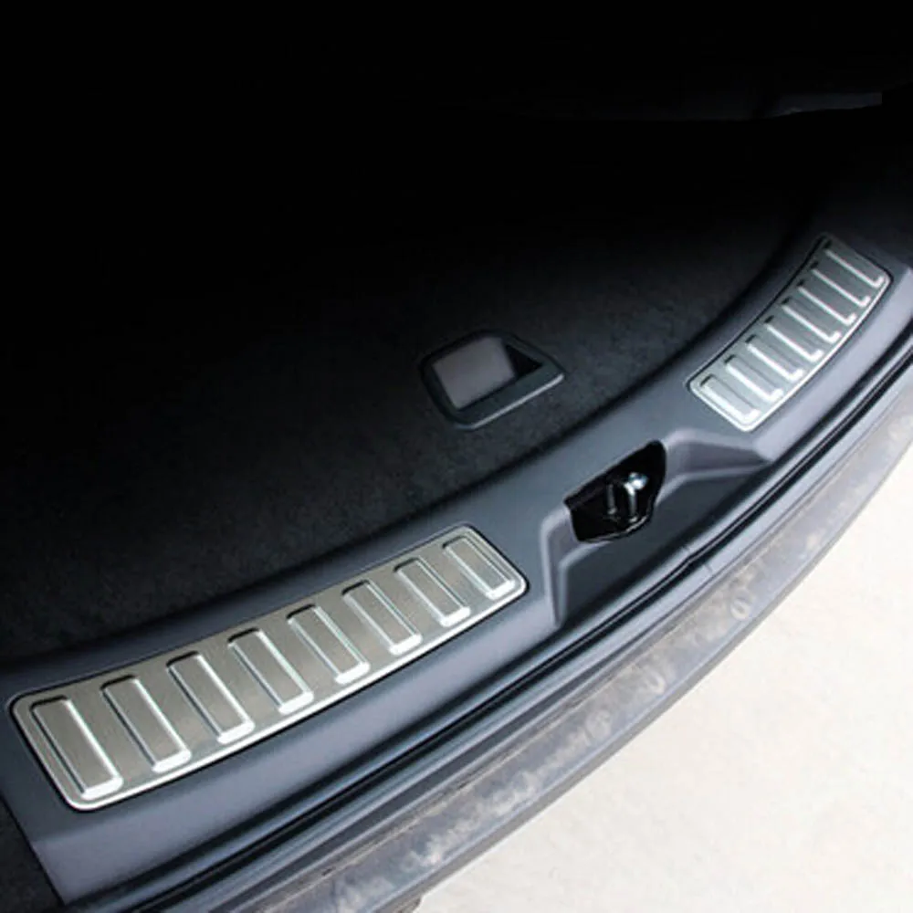 

Trunk Door Threshold Trip Cover Protective Stainless Steel Sticker Interior AccessoriesFor Discovery Sport