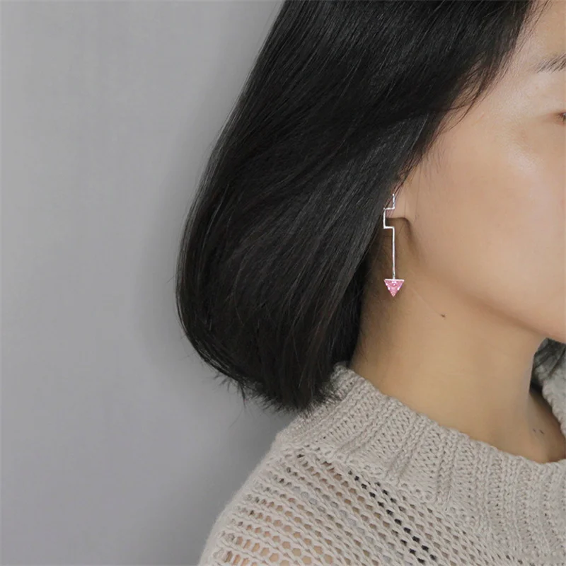 

INATURE Sterling Silver Cubic Zirconia Arrow Stud Earrings