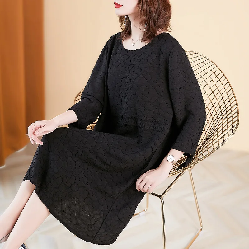 

Autumn Dress For Women 45-75kg 2020 New Round Neck Three Quarter Sleeves Loose Casual Stretch Miyake Pleated Mothers' Clothes