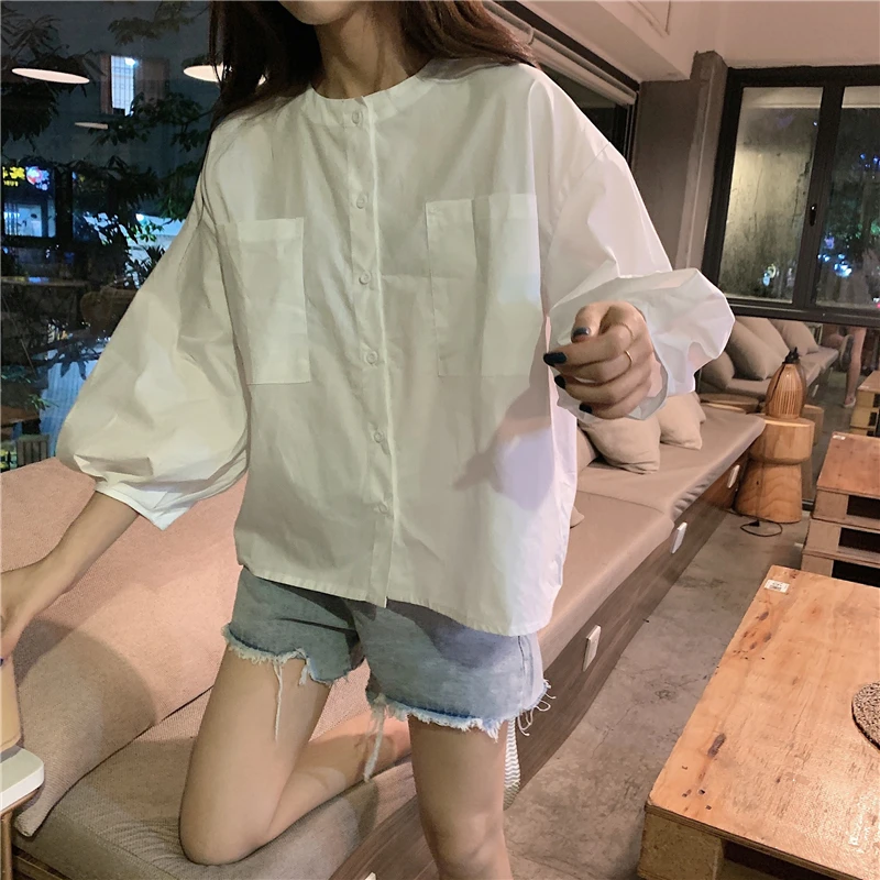 

Women Tops Lantern Sleeve O-neck Causal Blouses 2021 New Korean Single Breasted Double Pockets Blusas Shirt