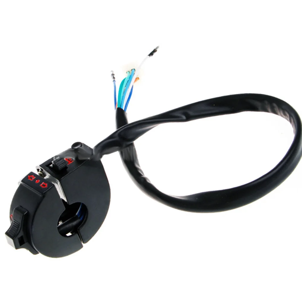 

The Left Headlight of The Motorcycle Activates The Turn Light Horn for Honda