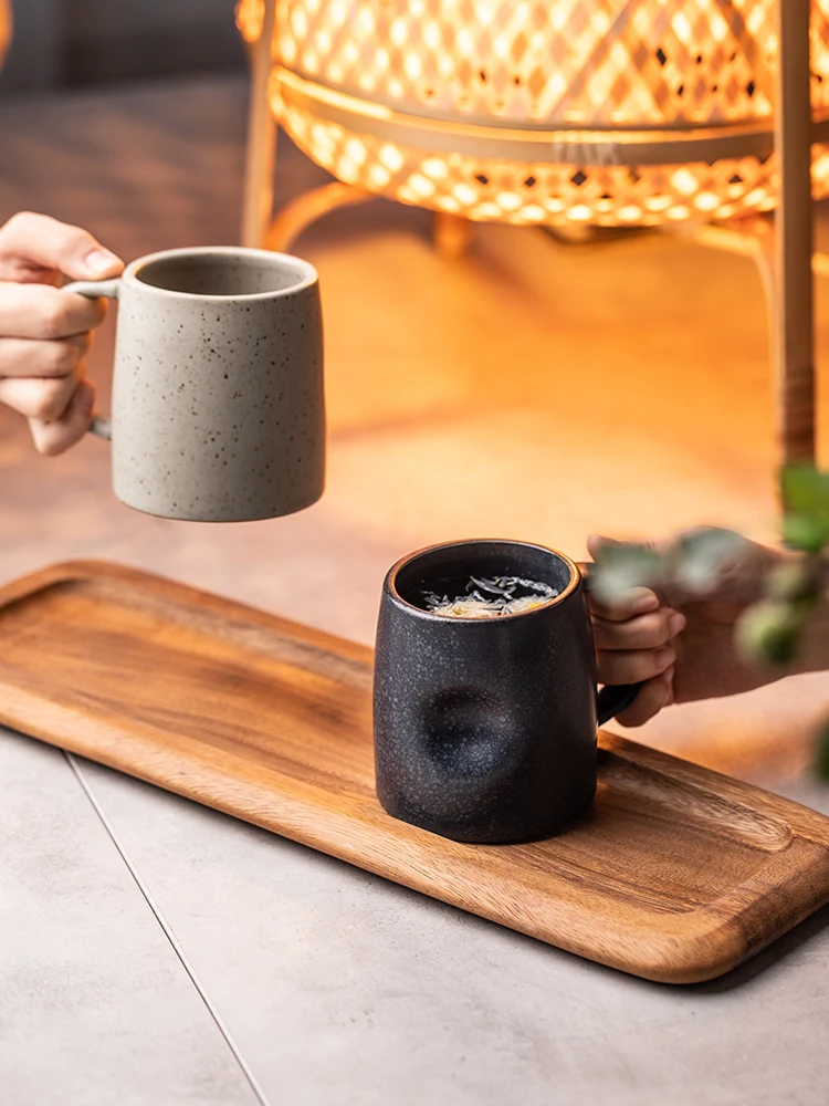 Керамическая кружка емкость фарфоровые чашки для кофе 400 мл матовая в