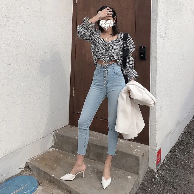 Korea bought the new spring 2020 fashion lace high-waisted east gate do old mill white cutting edge jeans are female | Женская одежда