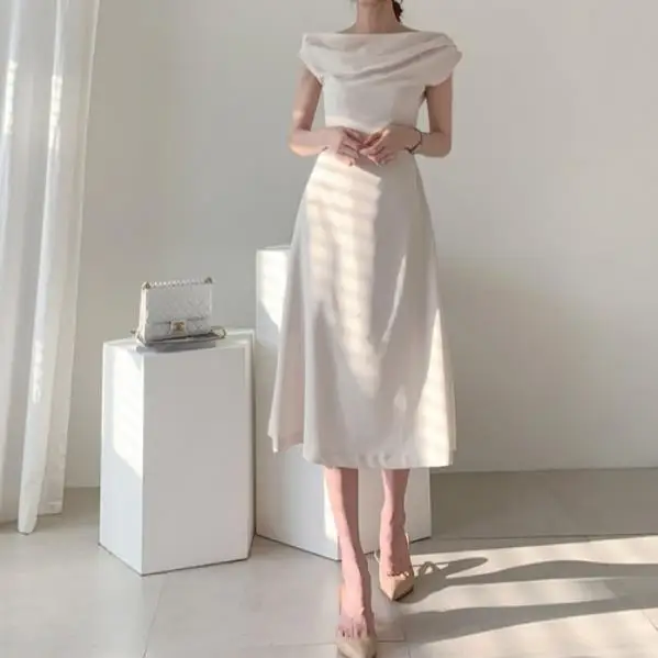 Летнее женское однотонное элегантное платье деловое вечернее облегающее