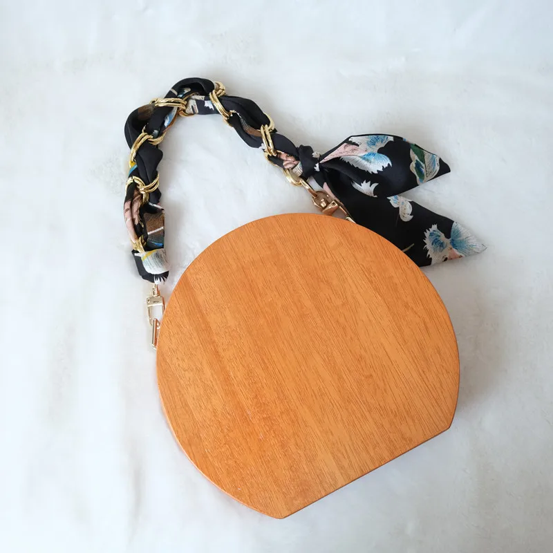 Бело-красная шелковая металлическая цепочка Scarve с плечевым ремнем Женская лента