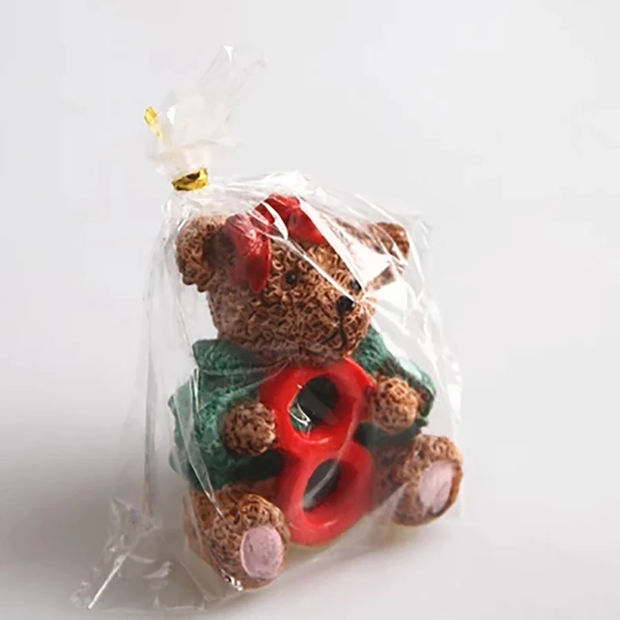 С днем рождения свеча медведь мультфильм номер творческая романтическая