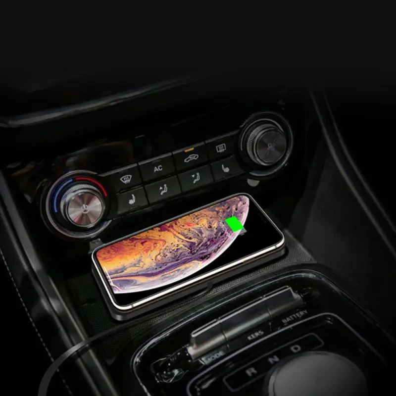 Автомобильное зарядное устройство Q1 беспроводное быстрая зарядка нескользящая