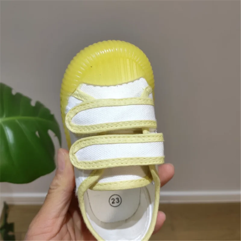 

Girls Canvas Shoes 2020 Non-slip Childen Breathable Sports Shoes Solid Color Toddler Kids Thick Bottom Running Shoe