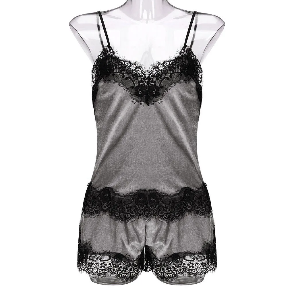 

US Fashion Women 2pcs Velvet Sleepwear Sexy Spaghetti Strap Velvet Shorts Pajama Set Ladies Sleepwear female Pajama Party Set #L