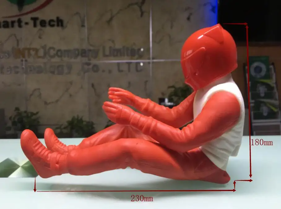 Большой ПВХ Модель гоночной машины вождения кукольный драйвер flawly 1 шт. Большой ПВХ Модель гоночной машины вождения кукольный драйвер flawly 1 шт.