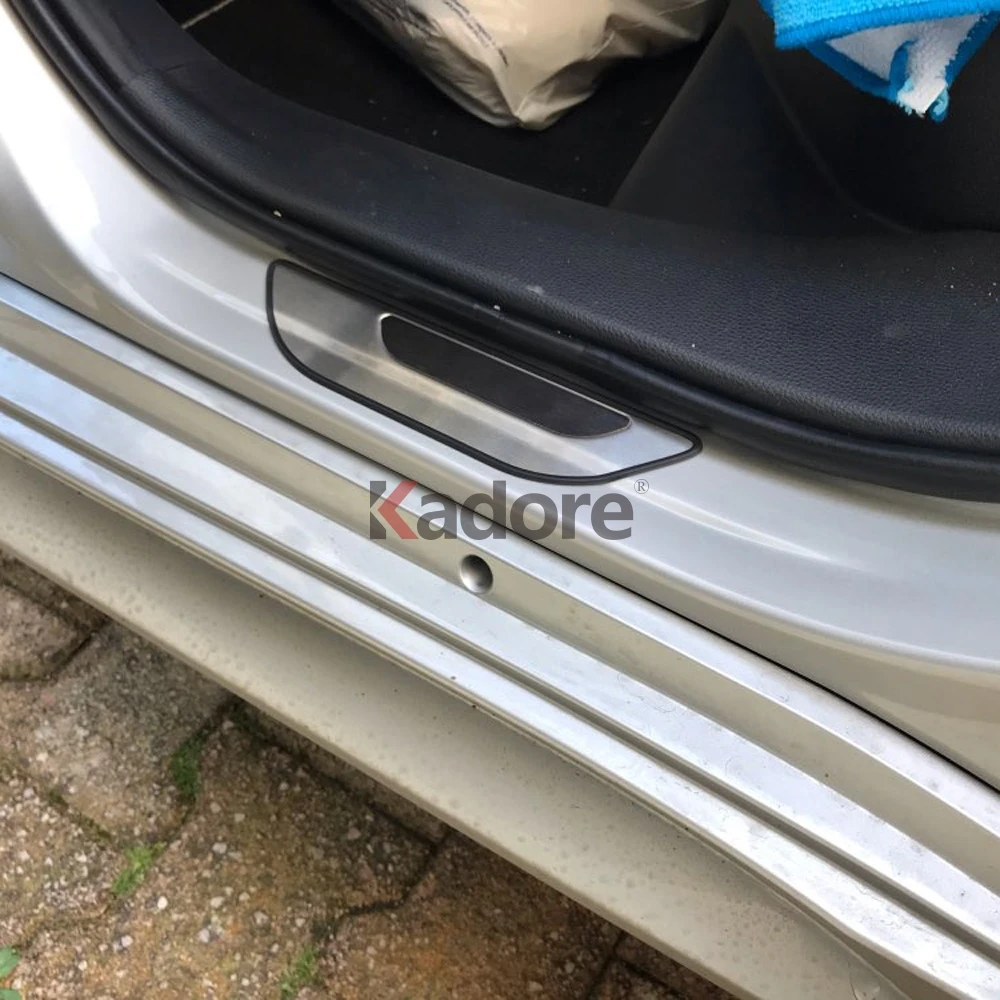 Для Toyota Corolla хэтчбек из нержавеющей стали новые накладки на пороги, накладки на пороги, автомобильные накладки на пороги