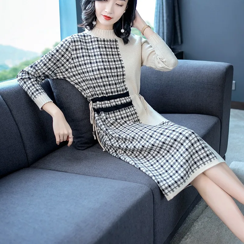 Осенне-зимнее женское элегантное платье-свитер с клетчатым узором трикотажное