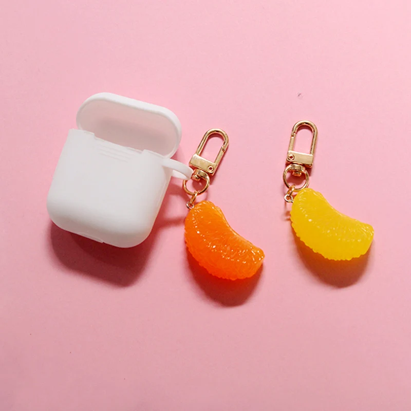 Брелок для ключей с изображением фруктов яркого оранжевого цвета|Брелоки| |