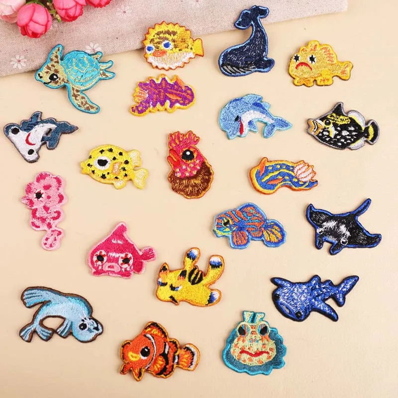 

50pcs/lot Embroidery Patches Sea Animals Clothing Decoration Sewing Accessories Diy Iron Heat Transfer Applique