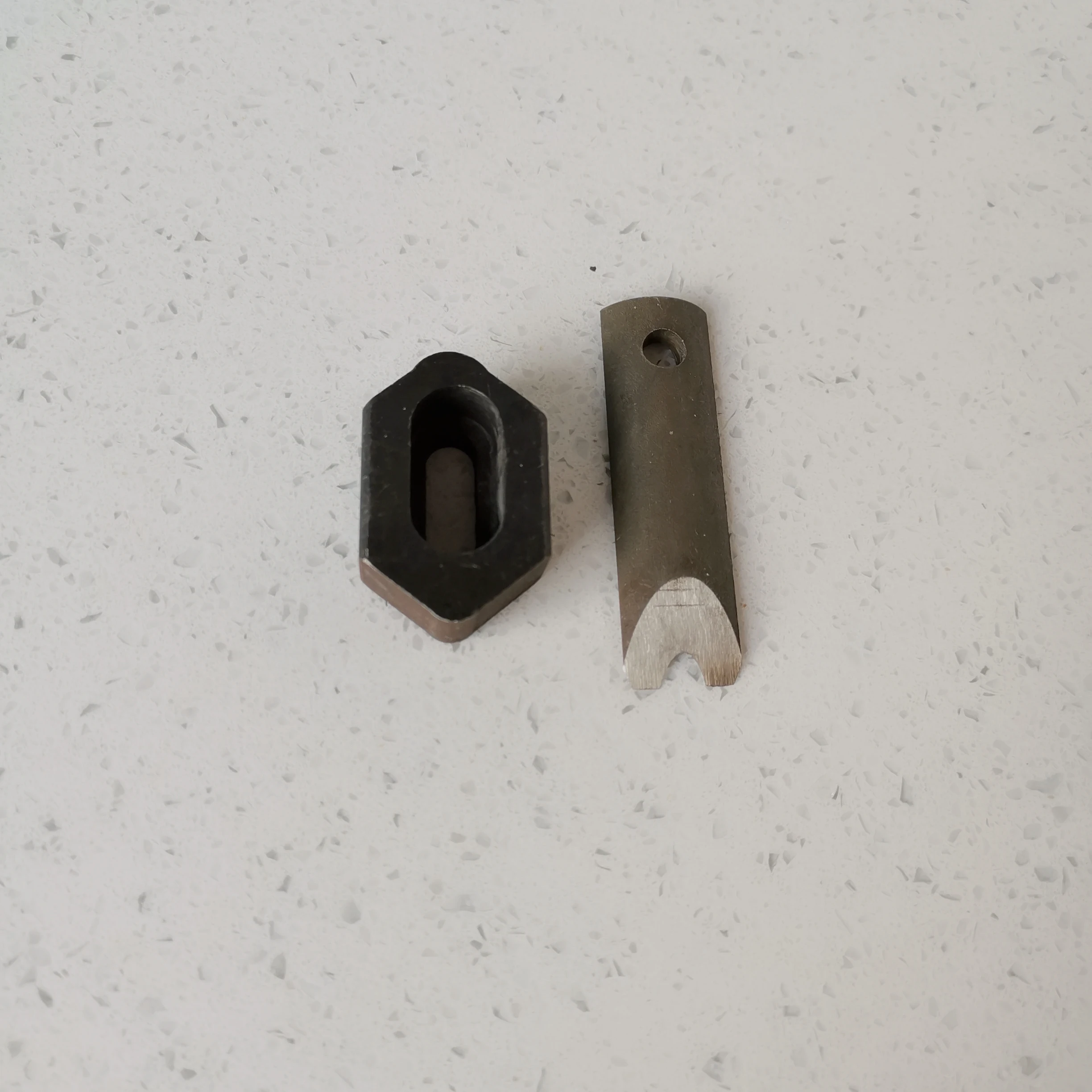 Оптовые цены большое лезвие для всех металлических углов сменная матрица R13