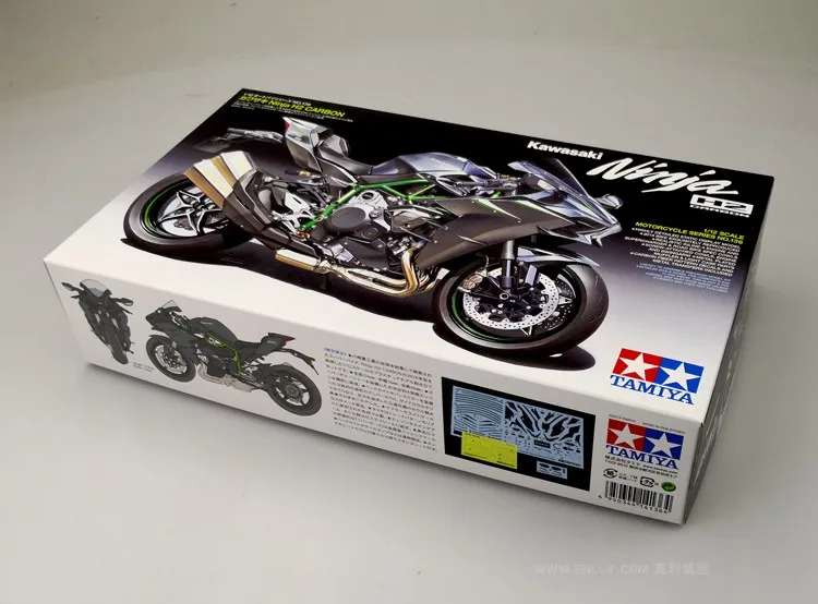 

Tamiya 14136 1/12 Kawasaki NINJA H2 CARBON 2018 Motorcycle Display Collectible Toy Plastic Assembly Building Model Kit