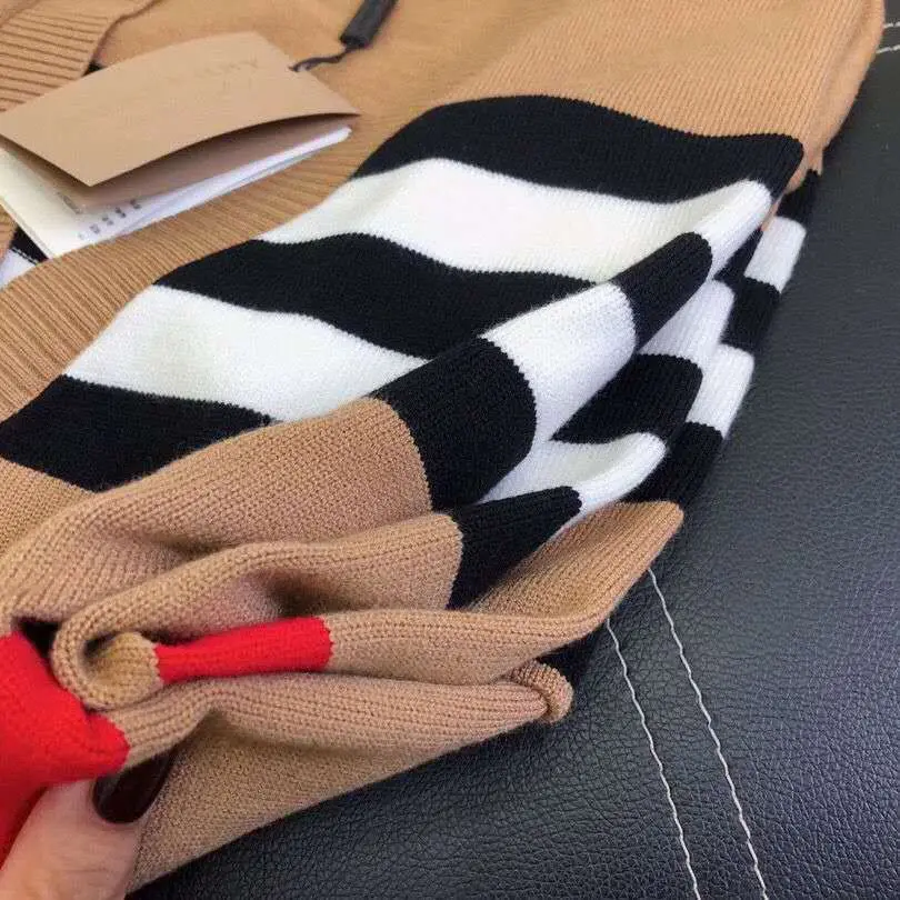 Новое осеннее пальто Jin Yuya детская ins с одной и той же сочетающихся цветов