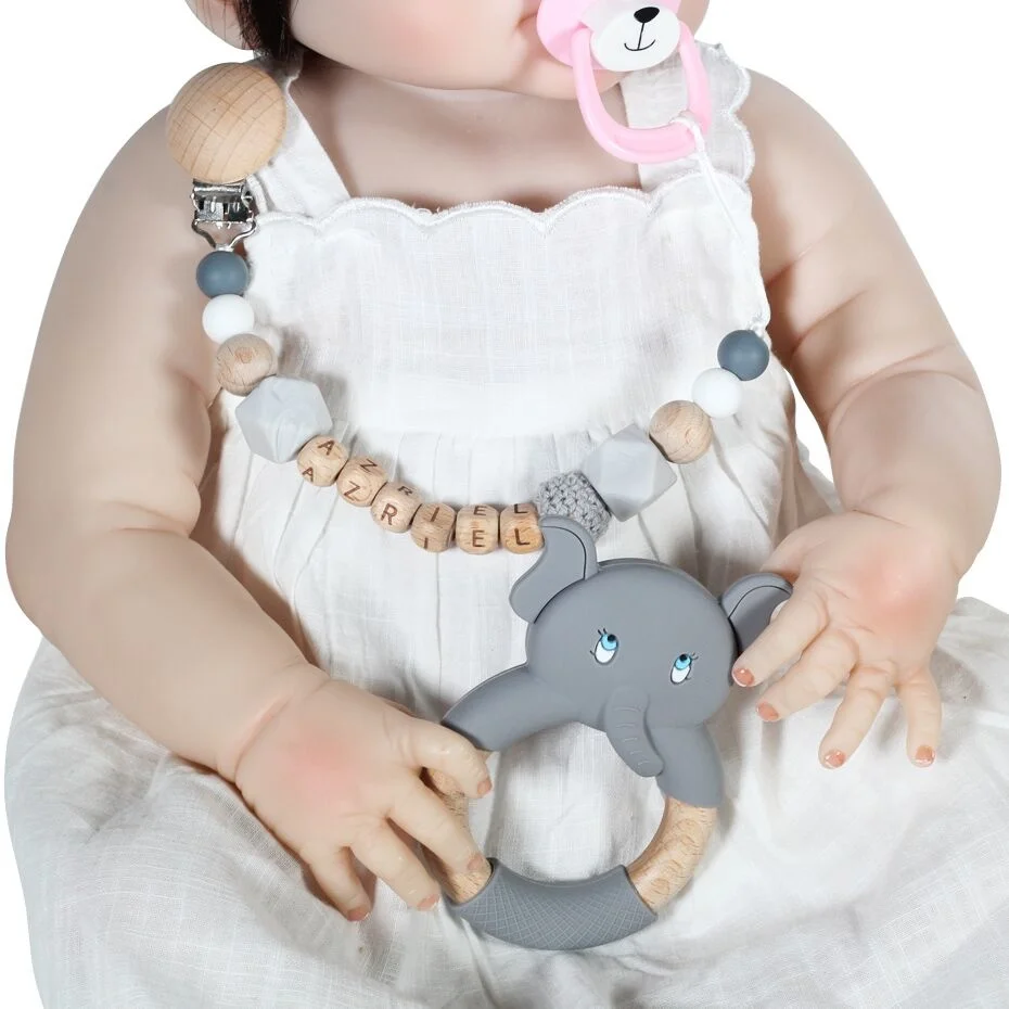 

Custom Name Silicone Handcrafted Baby Wood Dummy Chupeta Clip Safe Dentition Current Biting Biter Pacifier Chains Holder