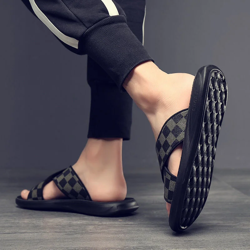 

Slippers men's trend summer 2021 new men's sandals odor proof summer outdoor wear personalized sports sandals