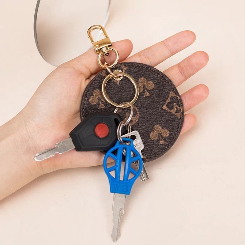 

Keychain Pendant Round Cake Pendant Car Keychain Pendant Key Ring Ring Bag