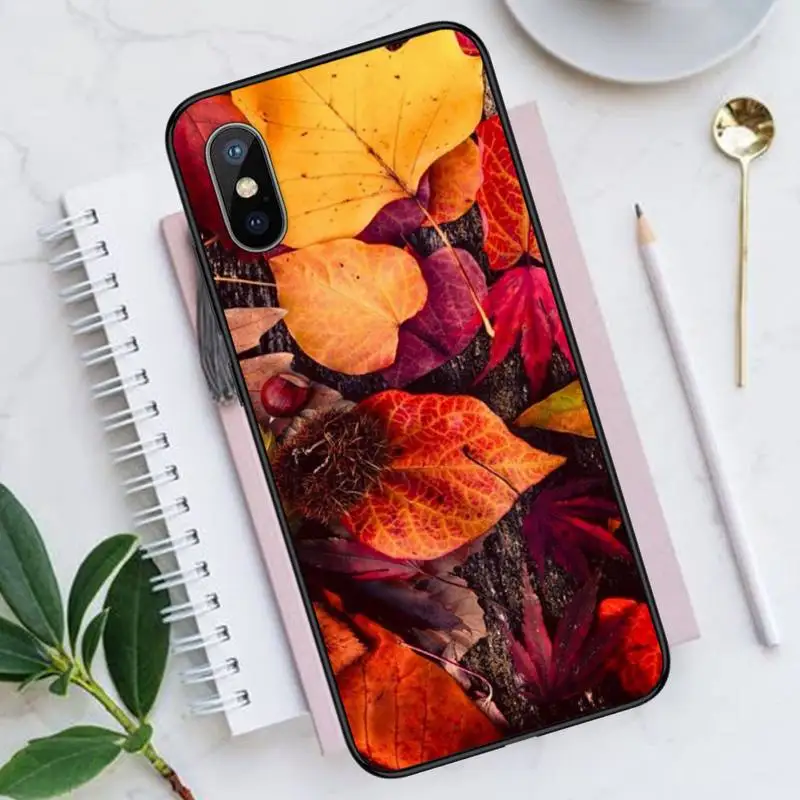 

Yellow autumn Fallen leaves Phone Cases for iPhone 11 12 pro XS MAX 8 7 6 6S Plus X 5S SE 2020 XR Luxury brand shell funda coque