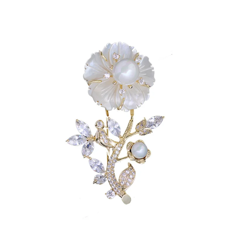 

Fashion AAA Crystal Brooches Pins For Women Designer Natural Shell Peony Pins Female Suit Clothes Accessories Wholesale Jewelry