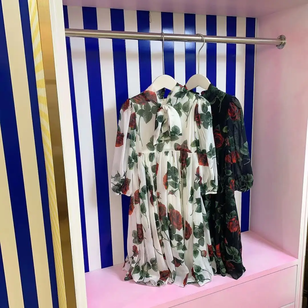 

Детское летнее платье для девочек, шифоновое платье с цветочным принтом из искусственного шелка, свободная юбка, темпераментная детская од...