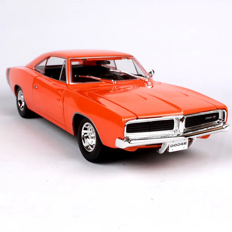 Maisto 1:18 Dodge классический автомобиль брелок для автомобильных ключей имитационная