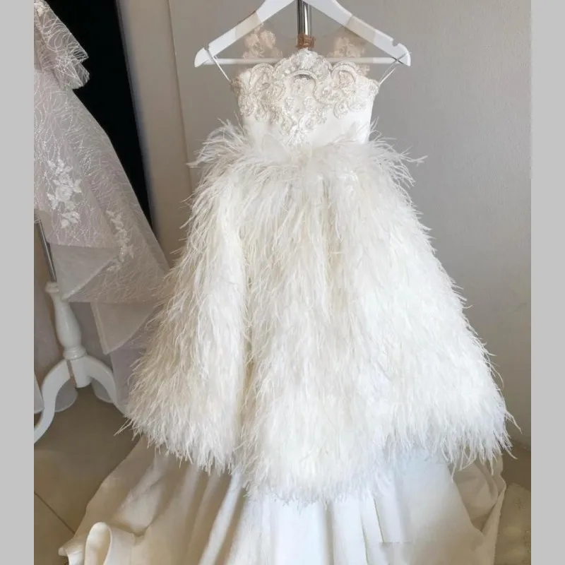 Перьев для девочек Нарядные платья прозрачные кружевные аппликации выреза