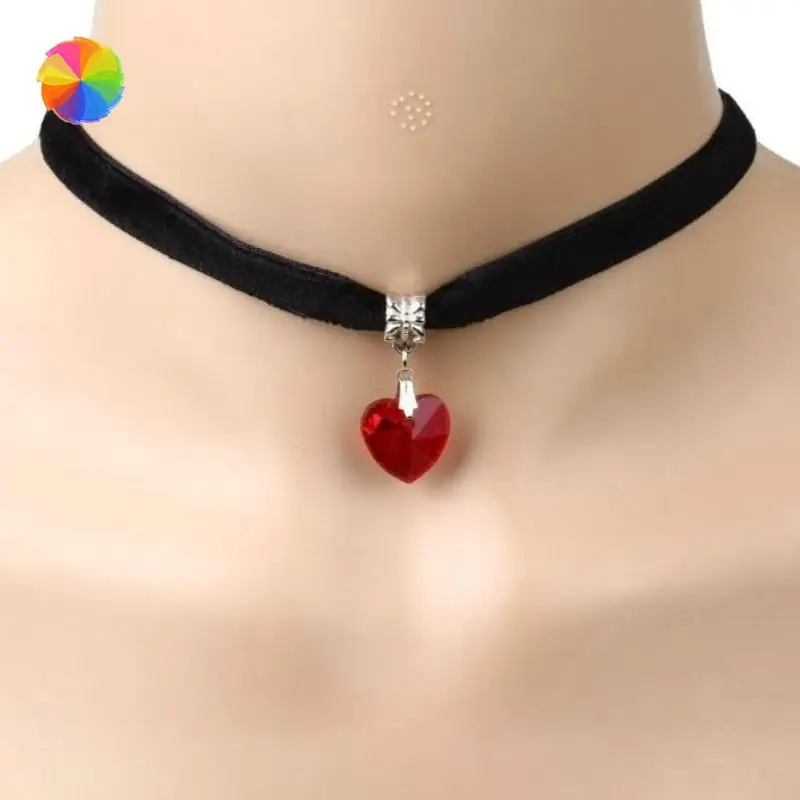 

Women Velvet Choker Heart Crystal Pendant Necklaces for Women Jewelry Female Black Ribbon Necklace Party Gift Collar