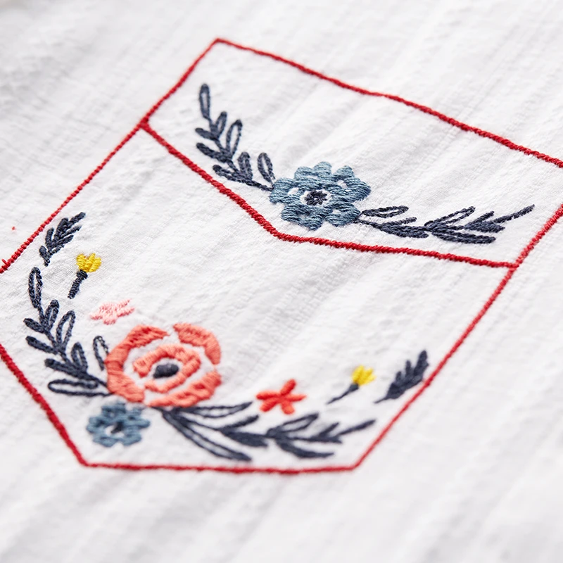 Женская блузка с рукавами-бабочками ARTKA белая Элегантная из чистого хлопка