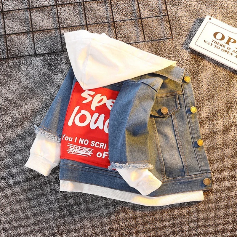 Джинсовая куртка для мальчиков и девочек с капюшоном надписью | Детская одежда