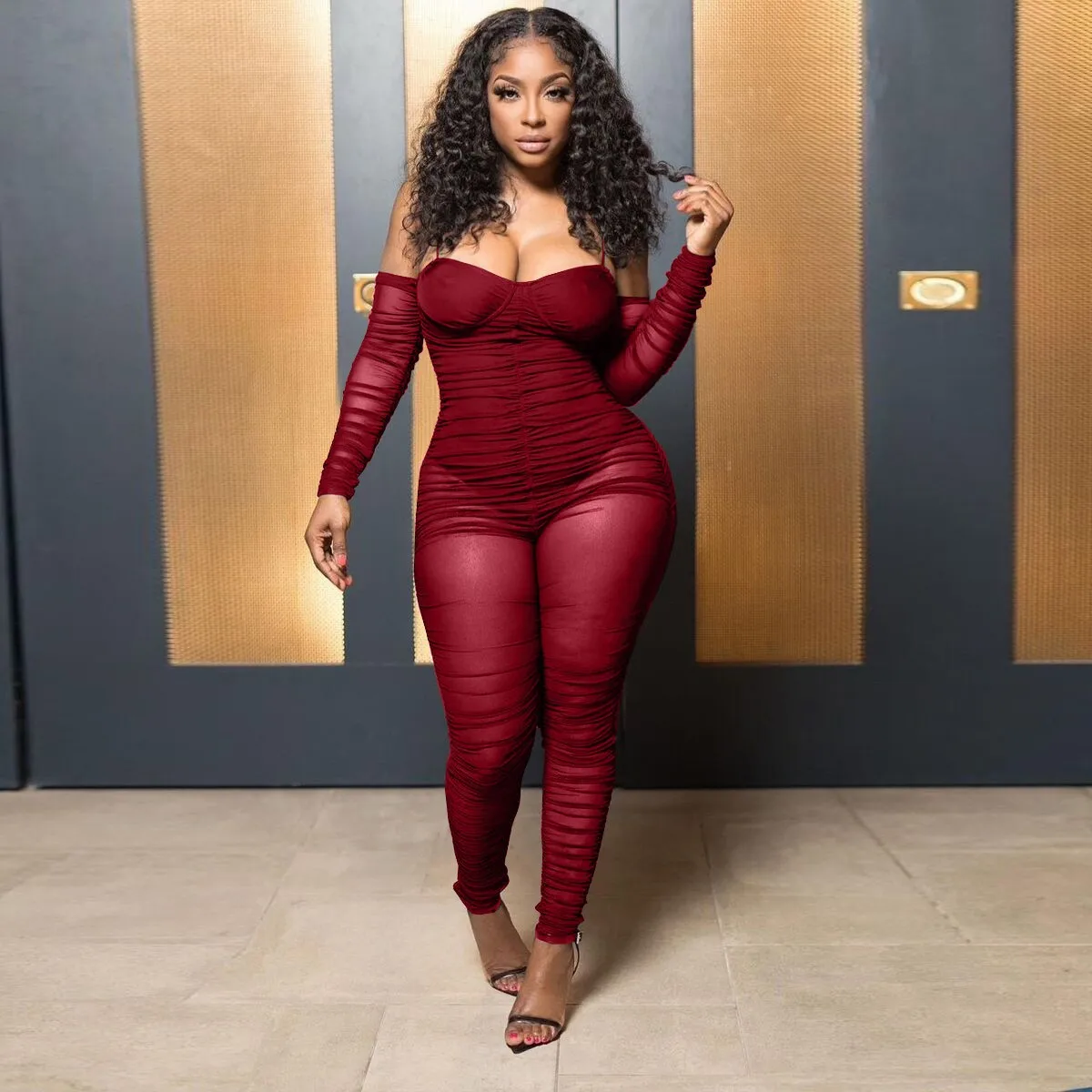 

Модный женский комбинезон, сетчатый прозрачный комбинезон в складку с длинным рукавом, на бретельках, с V-образным вырезом, эластичный Облег...