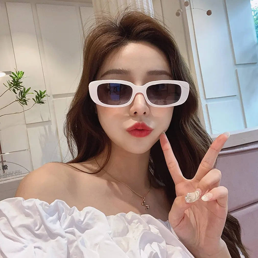 

Retro European and American Fashion Square Frame Sunglasses Men and Women Personality Simple Travel Glasses Dust-proof Eyeglass