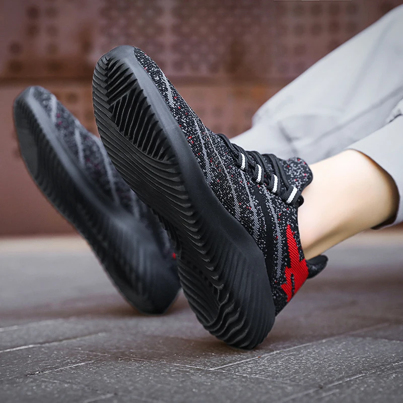 

Men's jogging shoes breathable mesh sports shoes casual outdoor tennis jogging shoes comfortable shoes designer high quality