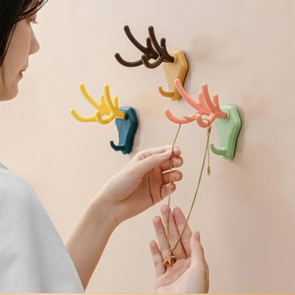 

Wall Hooks Multi-functional Strong Wide Application Loading PS Plastic Cute Deer Detachable Sticky Wall Hooks Home Wall Decor