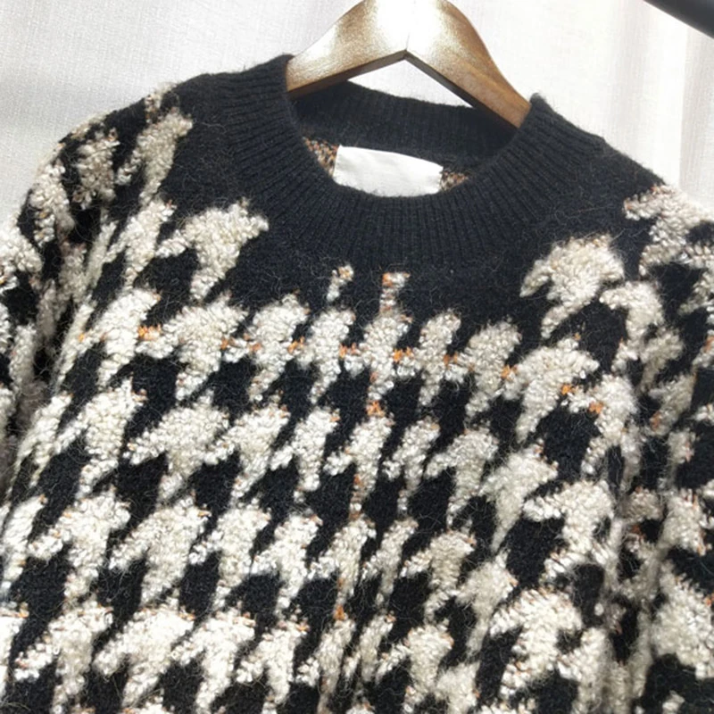 TWOTWINSTYLE Casual Loose Irregular Sweaters Women O Neck Lantern Long Sleeve Hit Color Sweater For Female 2020 Fashion Clothing | Женская