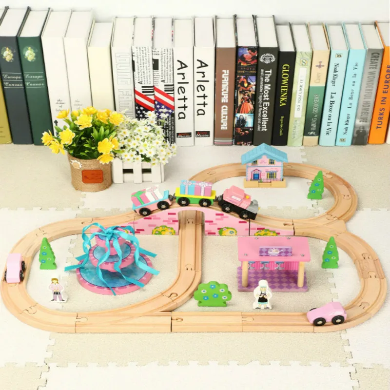 Розовый фонтан сцена набор подарки дети совместимые деревянные Тома поезд трек