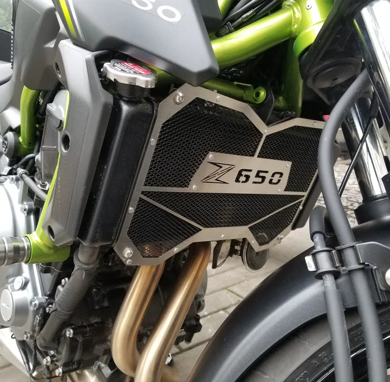 

Applicable to Kawasaki z650 Z900 2017-20 refitting water tank net water tank cover water tank cover protection net accessories