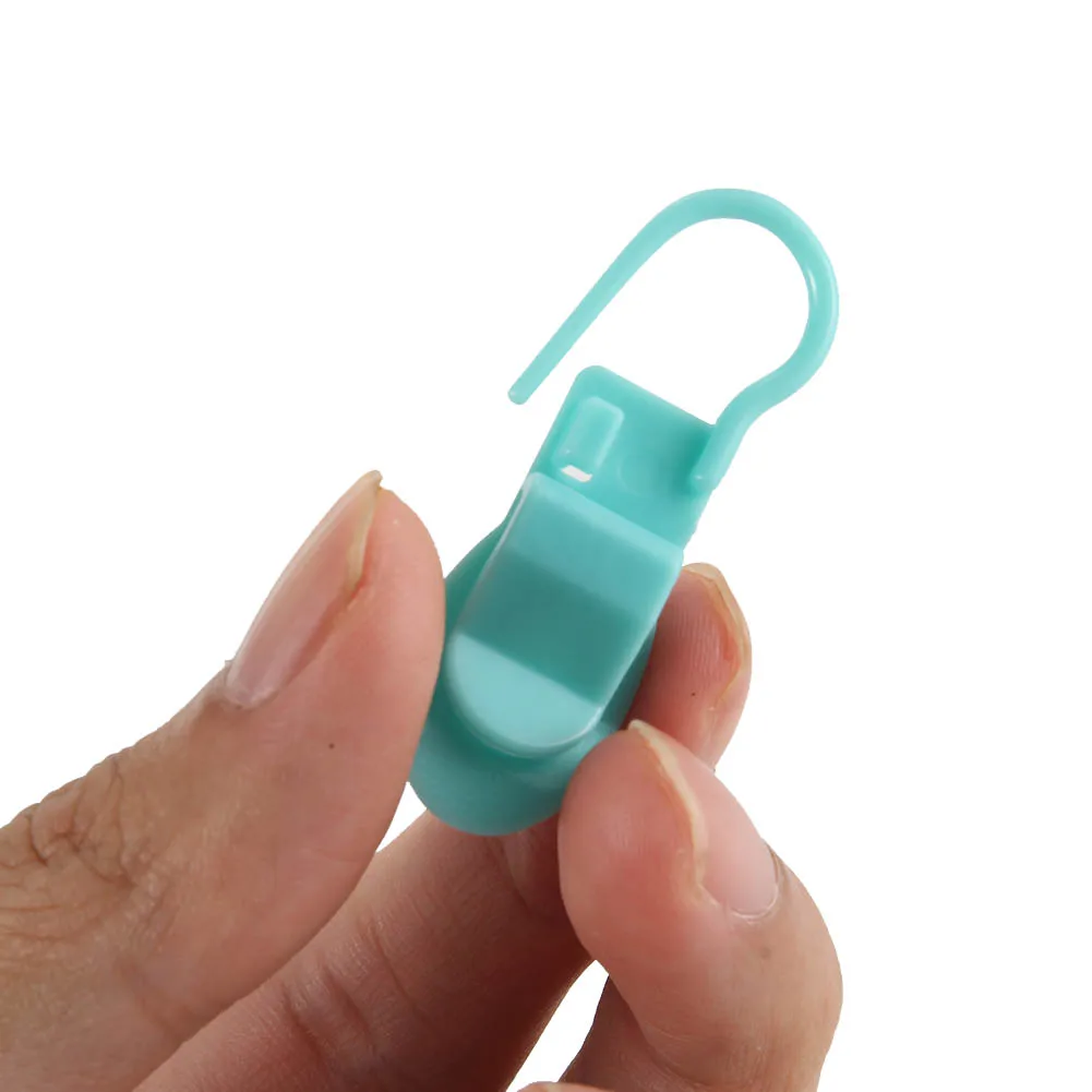 

20Pcs Knitting Crochet Locking Stitch Needle Clip Markers Holder Tools HEE889