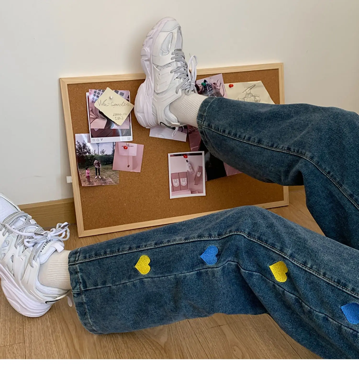 

2021 New Spring High Waist Love Embroidery Jeans Large Women's Loose and Thin Straight Leg Pants