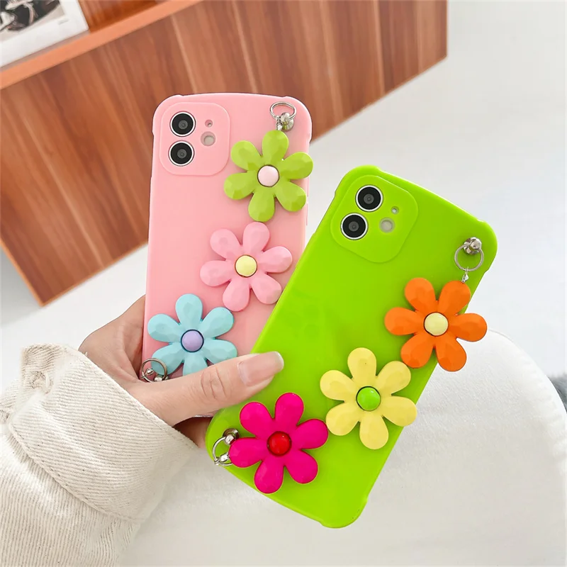 

Korean Cute 3D Flower Bracelet Phone Case For iPhone 11 12 Pro XS Max Mini X XR 7 8 Plus SE Soft Silicone Shockproof Back Cover