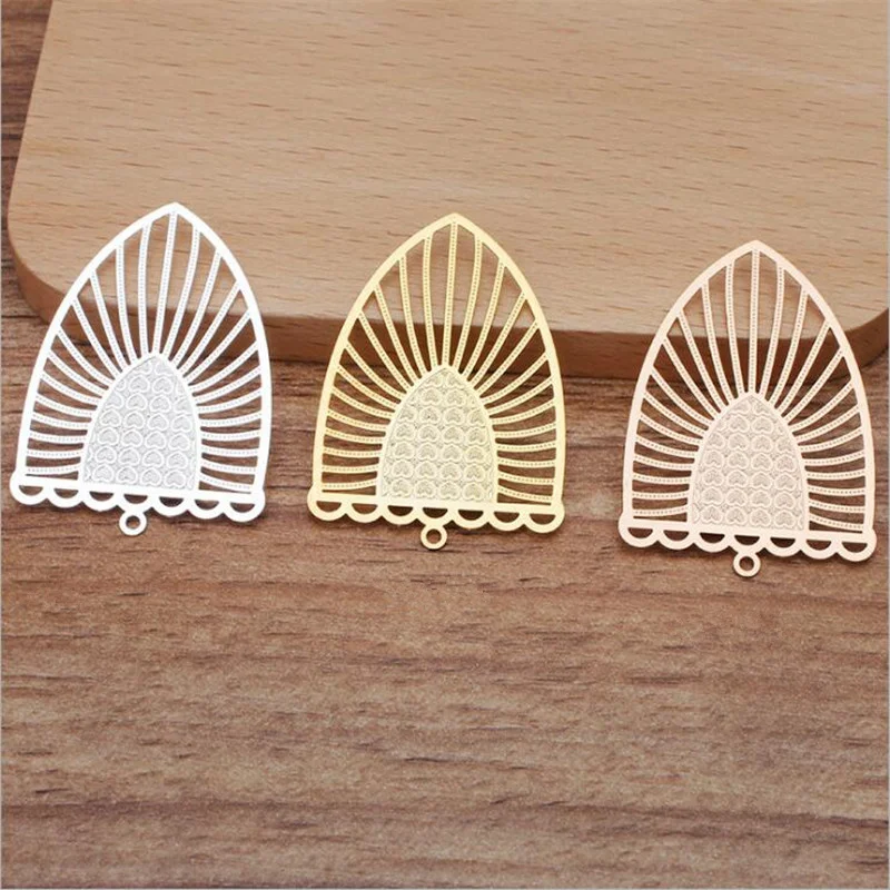

SIXTY TOWFISH 5 pieces DIY Jewelry Accessories Size 38*26mm Copper Materials Ancient Retro Style Flower Slice Charms