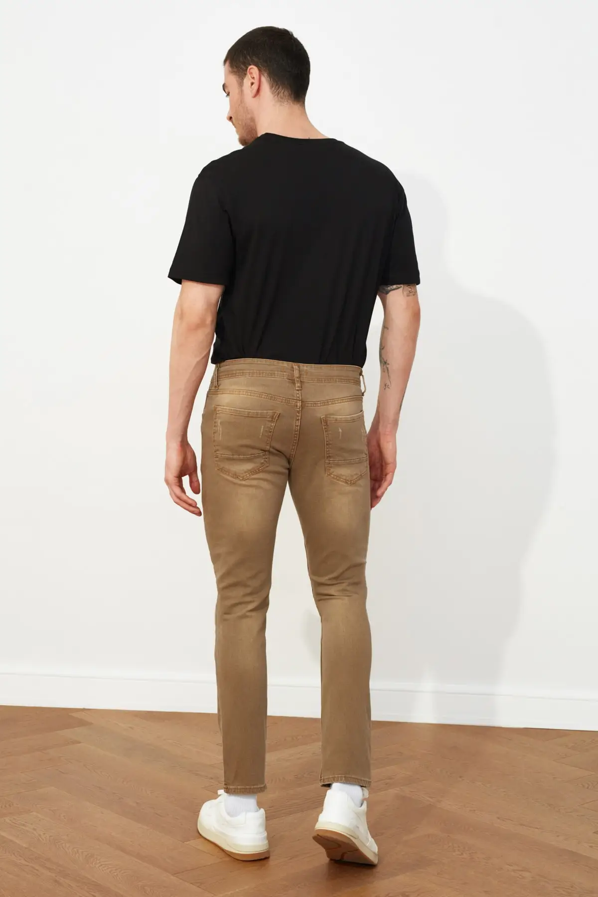 

Trendyol Male CrashlÄ± And Destroylu Skinny Jeans TMNSS20JE0237