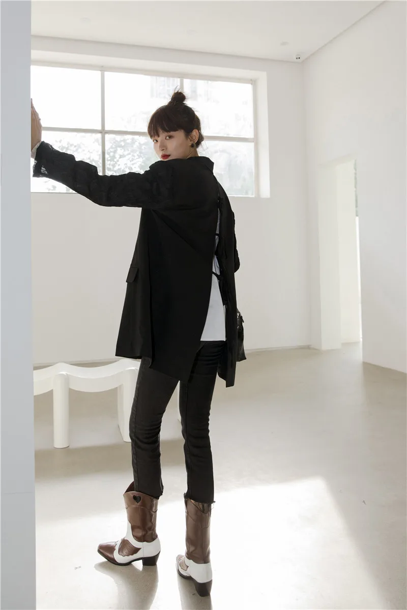 

CHEERART Designer Open Back Blazer Women Ruched Autumn Jacket 2020 Fall Fashion Blazers And Jackets Black Coat Clothing