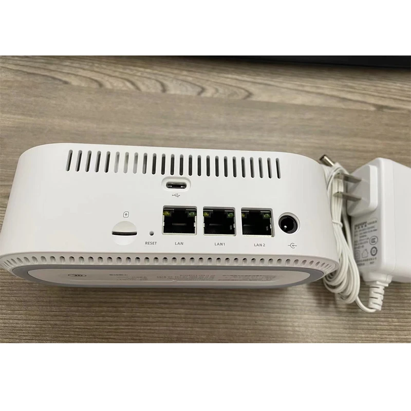 Разблокированный двухъядерный Wi-Fi роутер PINSU R200 сетка NSA + SA фрезерный с SIM-картой