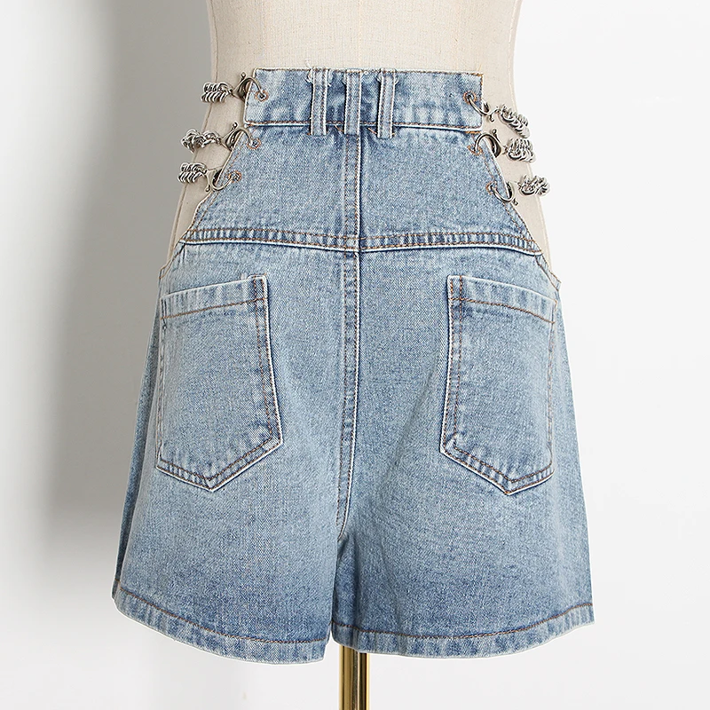 

VGH Casual Metal Chain Denim Shorts Female Sexy Hollow Out High Waist Hit Color Short Women Fashion Clothes 2020 Summer Tide